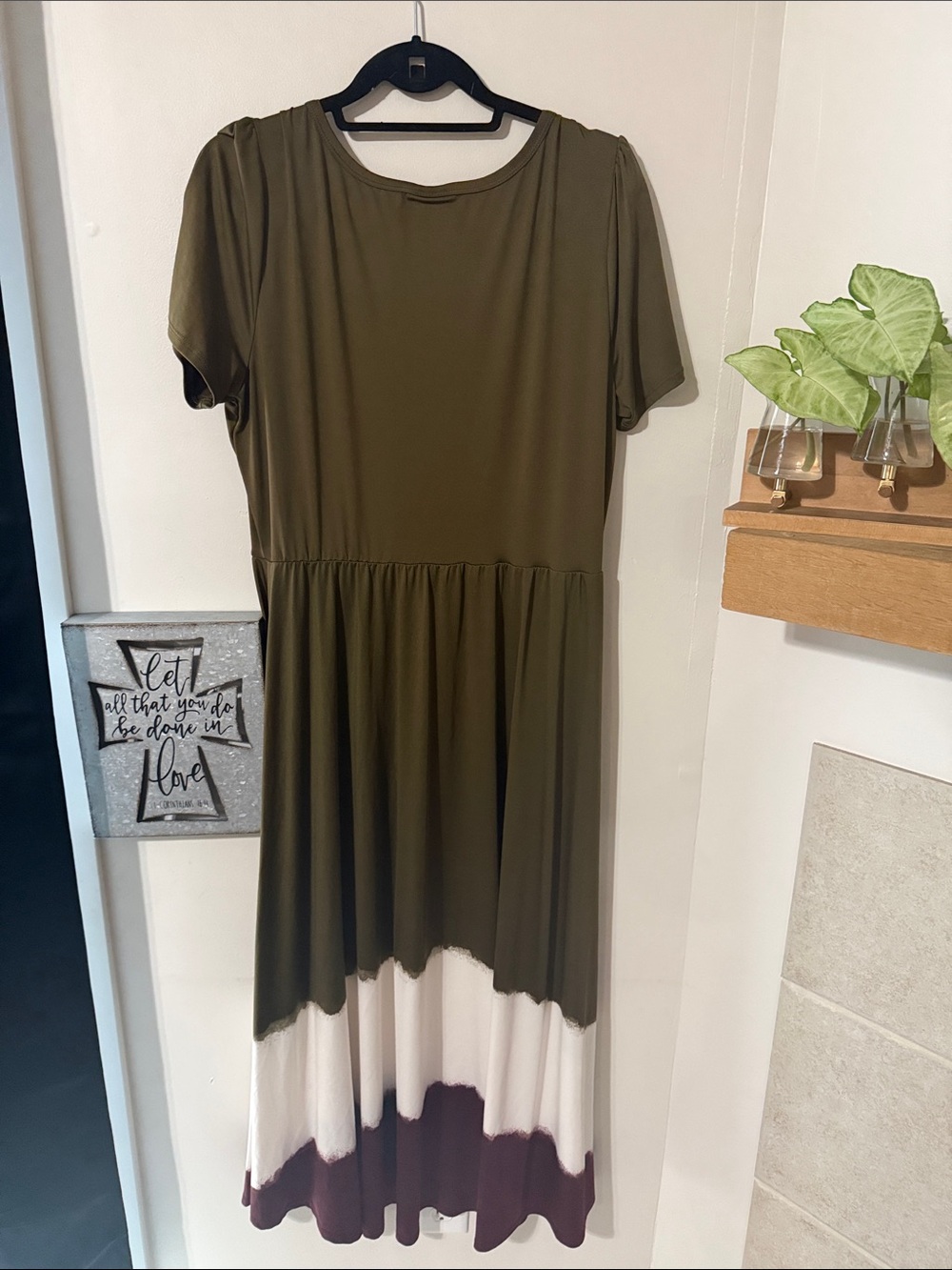 LuLaRoe Olive Green Colorblock High-Low Midi Dress with Cream and Brown Panels - Picture 5 of 5